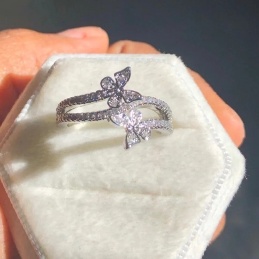 - Gorgeous butterfly ring size 6 925 metal